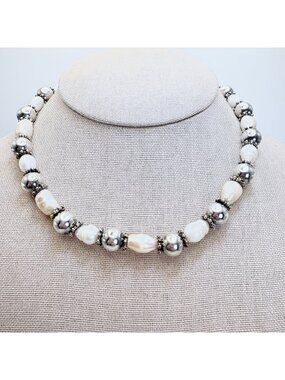 Pearl Ball Bead Design Necklace Toggle Clasp Silver Tone Size 15.25" Length